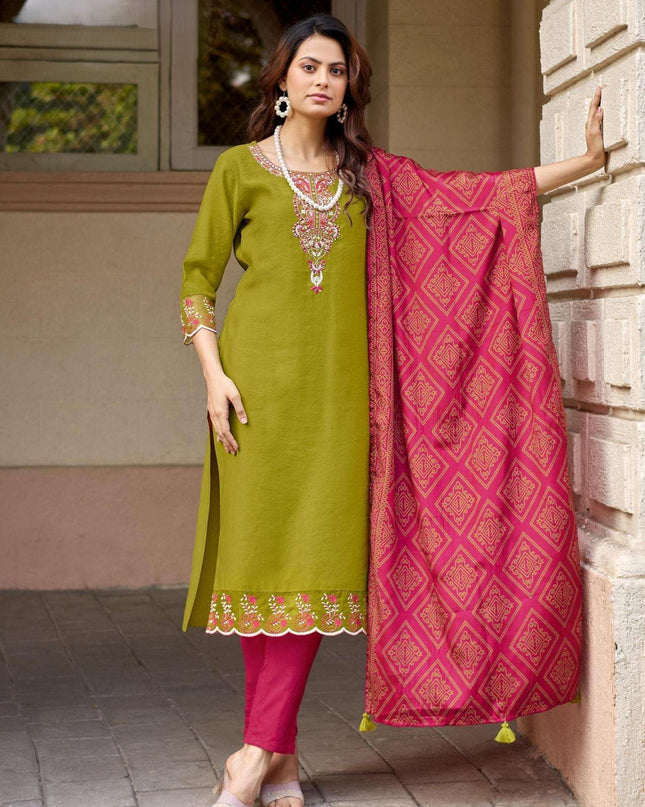 3 - Piece Kurtis Set | Viscose Weaving with Handwork & Thread Work | Bandhani Dupatta - Rosepetals Luxe