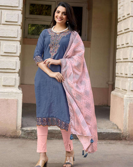 3 - Piece Kurtis Set | Viscose Weaving with Handwork & Thread Work | Bandhani Dupatta - Rosepetals Luxe