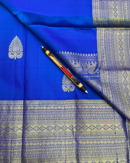 Kanchipuram Handloom Silk Butta Saree | Silk Mark Certified - Rosepetals Luxe