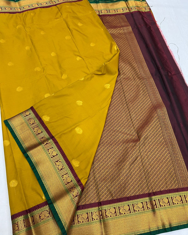 Affordable Luxury Lightweight Korvai Saree with Big Zari Border - Rosepetals Luxe