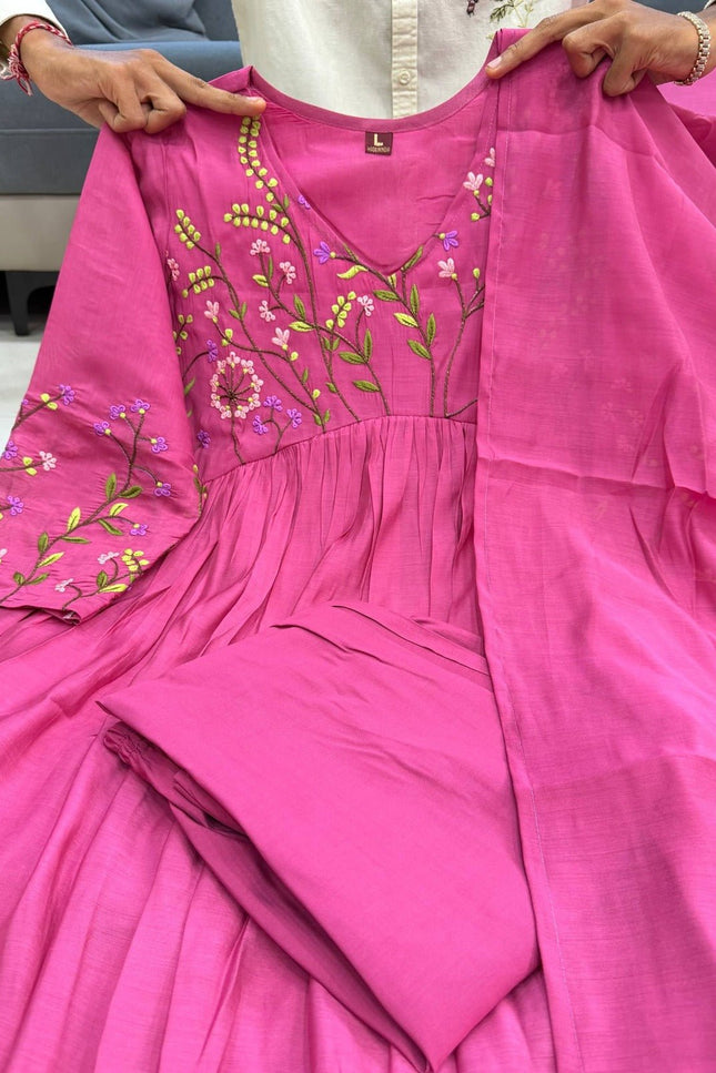 Banarasi Mul Chanderi Embroidered Suit Set | Festive Wear - Rosepetals Luxe
