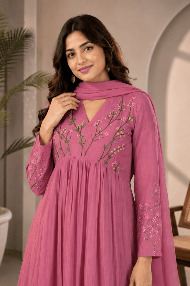 Banarasi Mul Chanderi Embroidered Suit Set | Festive Wear - Rosepetals Luxe