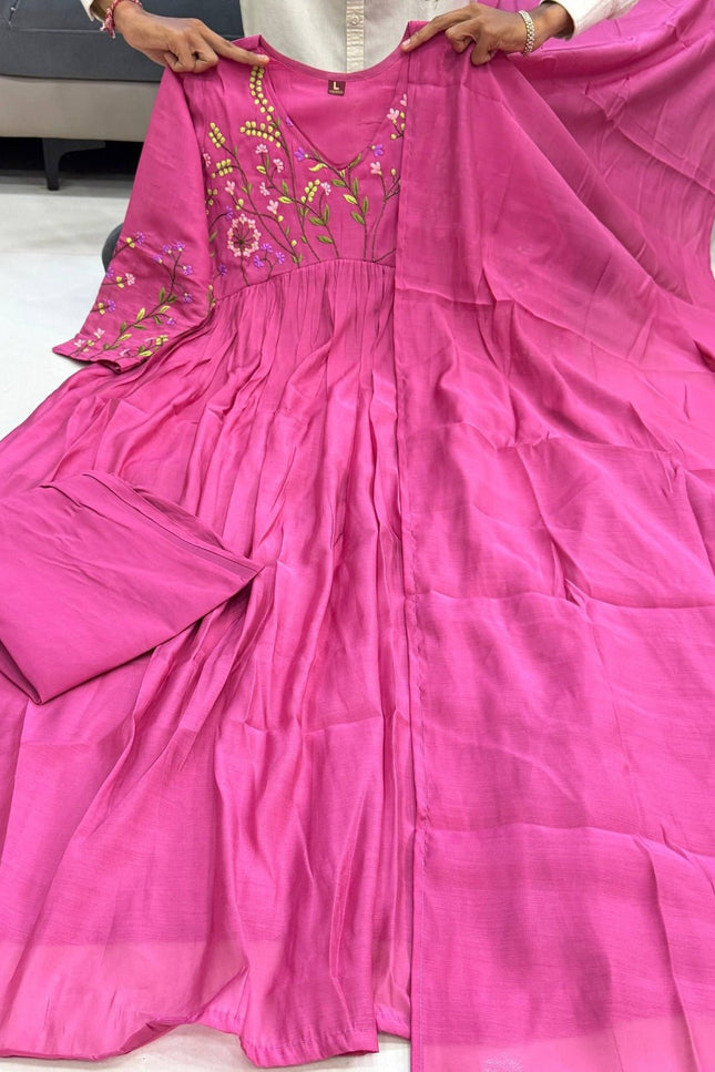 Banarasi Mul Chanderi Embroidered Suit Set | Festive Wear - Rosepetals Luxe