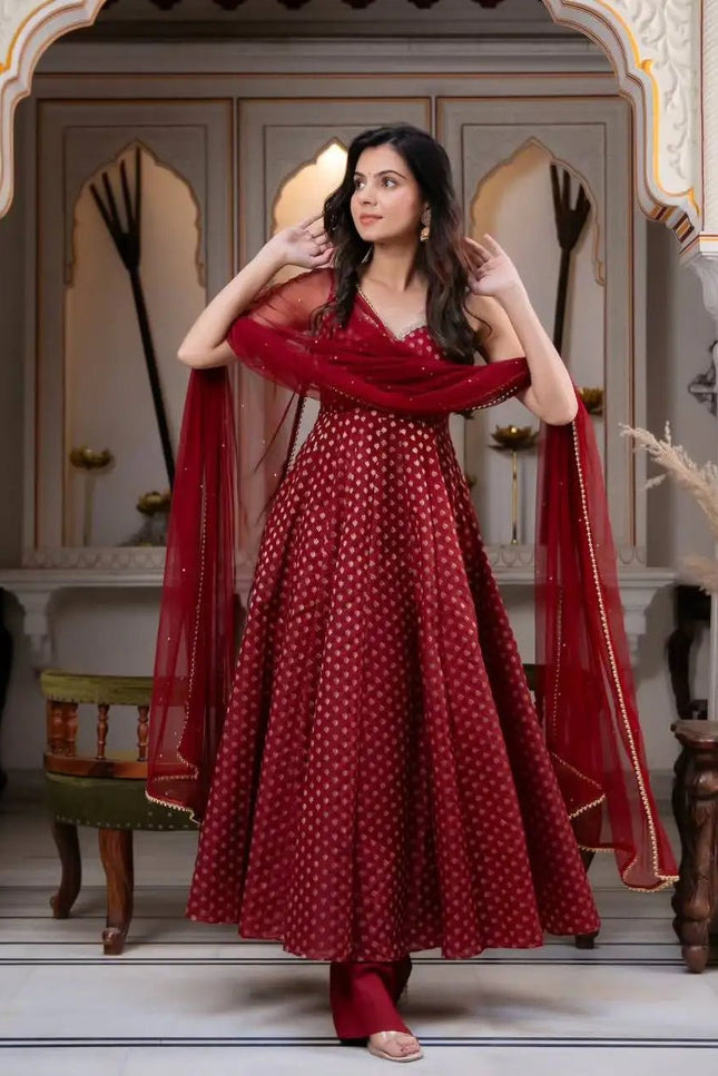 Chanderi Jacquard Butti Anarkali Set | Fancy Lace & Pearl Dupatta | Festive 3-Piece - Rosepetals Luxe