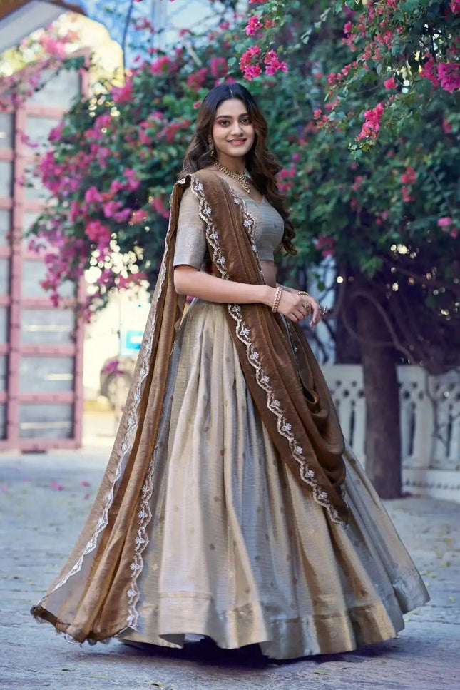 Chinon Checks Onam Lehenga Choli Set | Zari Weaving & Sequin Dupatta - Rosepetals Luxe