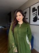 Dark Green / M