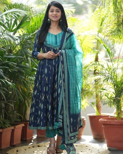 Elegant High - Quality Cotton Kurta Set with Malmal Dupatta | Perfect for Premium Look - Rosepetals Luxe