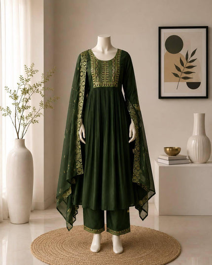 Embroidered Bamboo Slub Kurta Set with Printed Dupatta - Rosepetals Luxe
