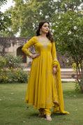 Mustard Yellow / 38