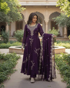 Dark Purple / 38