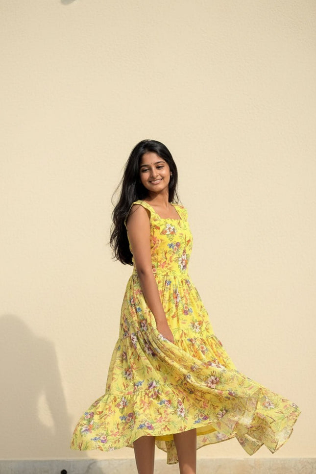 Floral Print Alfino Chiffon Sleeveless Maxi Gown with Waist Knot - Rosepetals Luxe