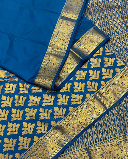 Kanchipuram Luxe Silk Saree with Zari Border - Rosepetals Luxe