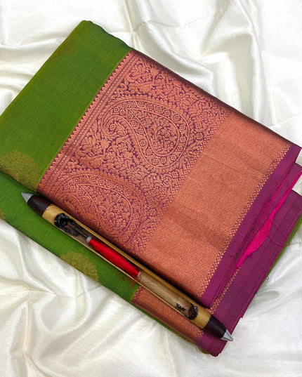Kanchipuram Pure Silk Butta Saree | Handwoven | Silk Mark Certified - Rosepetals Luxe