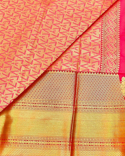 Magenta Pallaku Kanchipuram Luxe Silk Saree - Rosepetals Luxe