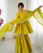 Yellow / 38