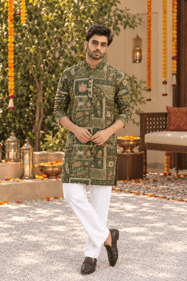 Men’s Golden Thread & Sequin Crepe Short Kurta Set - Rosepetals Luxe