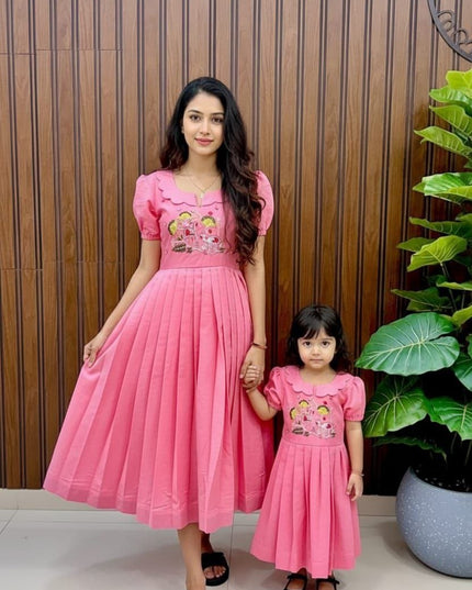 Mom & Daughter Beautiful Matching Combo Gown Set - Rosepetals Luxe