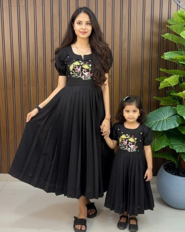 Mom & Daughter Beautiful Matching Combo Gown Set - Rosepetals Luxe