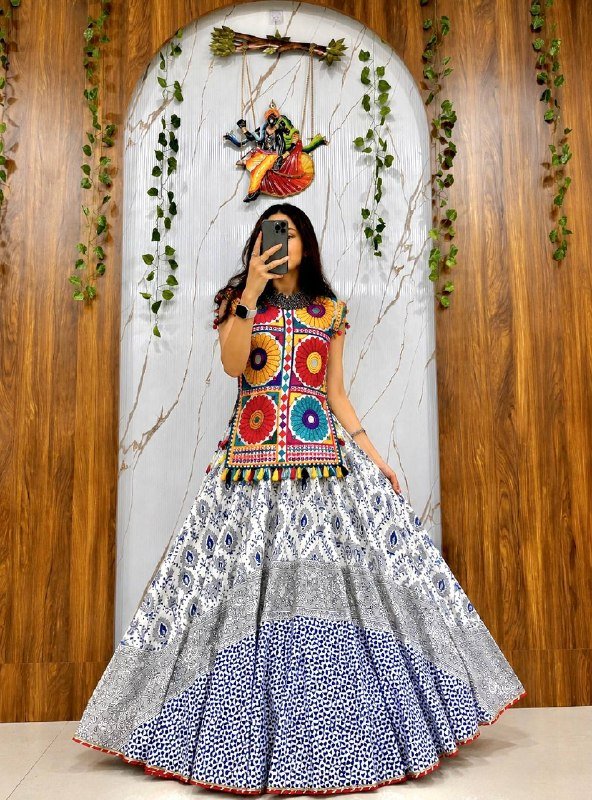 Navratri Chaniya Choli Set | Muslin Cotton | Gota Patti Lehenga & Gamthi Mirror Work Kurti | Rosepetals Luxe - Rosepetals Luxe