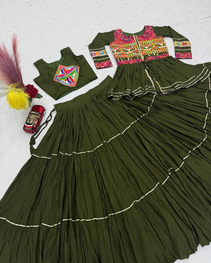 Navratri Gamthi Work Lehenga Choli Set with Koti | Pure Cotton, Mirror & Sikka Lace | Garba Festive Wear - Rosepetals Luxe