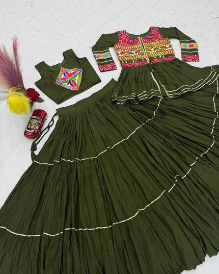 Navratri Gamthi Work Lehenga Choli Set with Koti | Pure Cotton, Mirror & Sikka Lace | Garba Festive Wear - Rosepetals Luxe