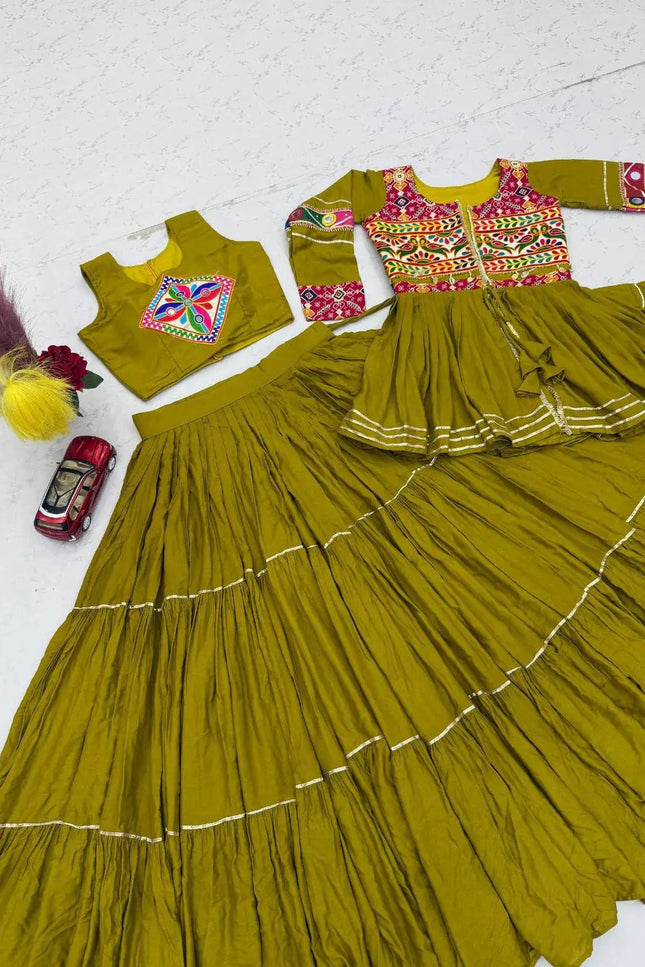 Navratri Gamthi Work Lehenga Choli Set with Koti | Pure Cotton, Mirror & Sikka Lace | Garba Festive Wear - Rosepetals Luxe
