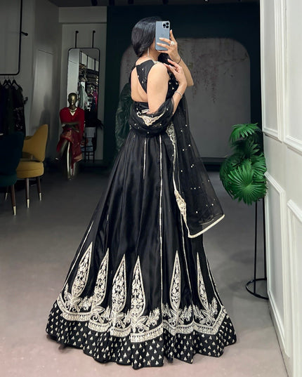 Naysha Silk Embroidered Lehenga Choli Set | Thread & Sequins Work | Bridal & Wedding Party Wear - Rosepetals Luxe