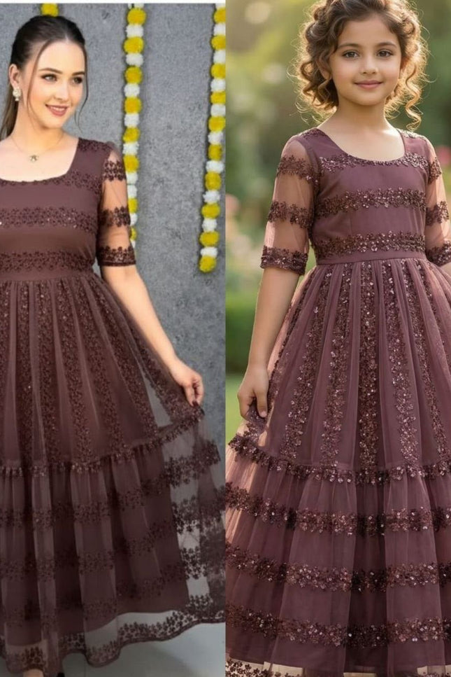 New Trendy Mom & Daughter Beautiful Matching Combo Frock - Rosepetals Luxe