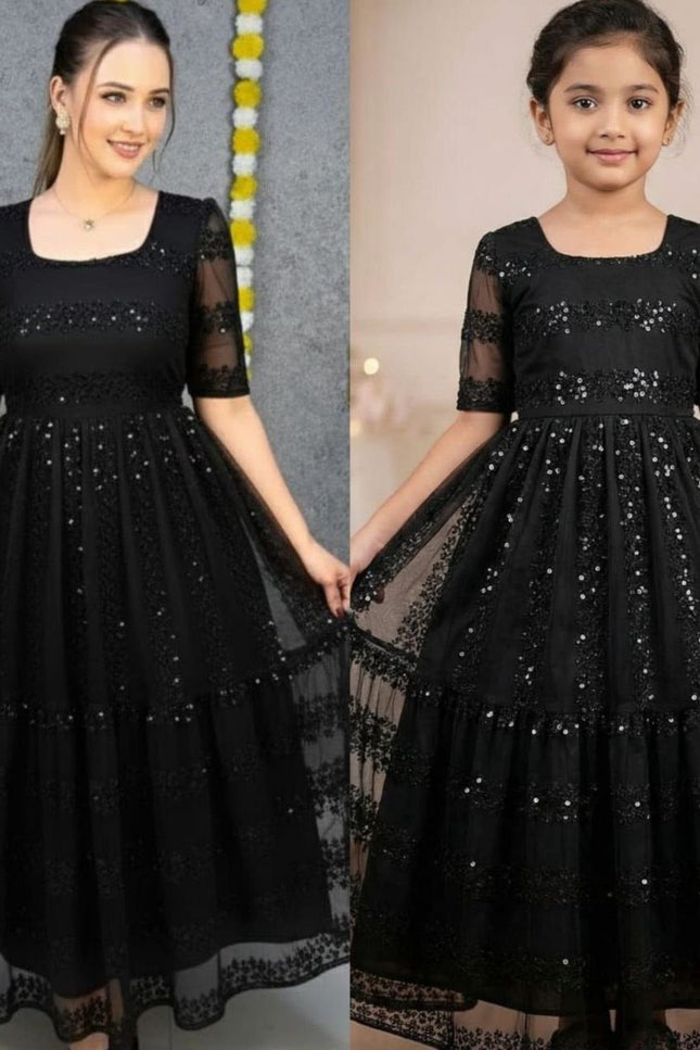 New Trendy Mom & Daughter Beautiful Matching Combo Frock - Rosepetals Luxe