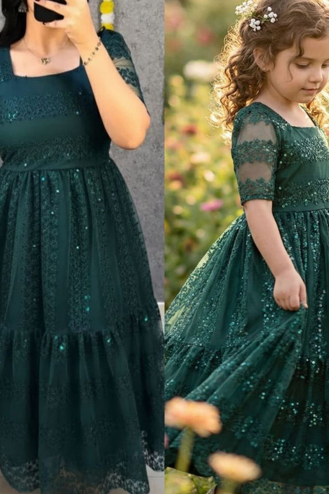 New Trendy Mom & Daughter Beautiful Matching Combo Frock - Rosepetals Luxe