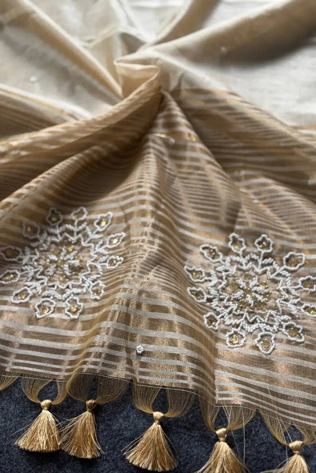 Onam Special Tussar Silk Saree | Pure Zari Weaving | Cut Dana Pallu & Pom Pom Latkan - Rosepetals Luxe