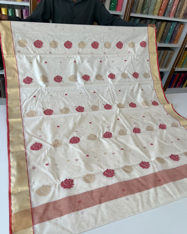 Pure Chanderi Hand Woven Saree | Golden Zari Border & Butis - Rosepetals Luxe