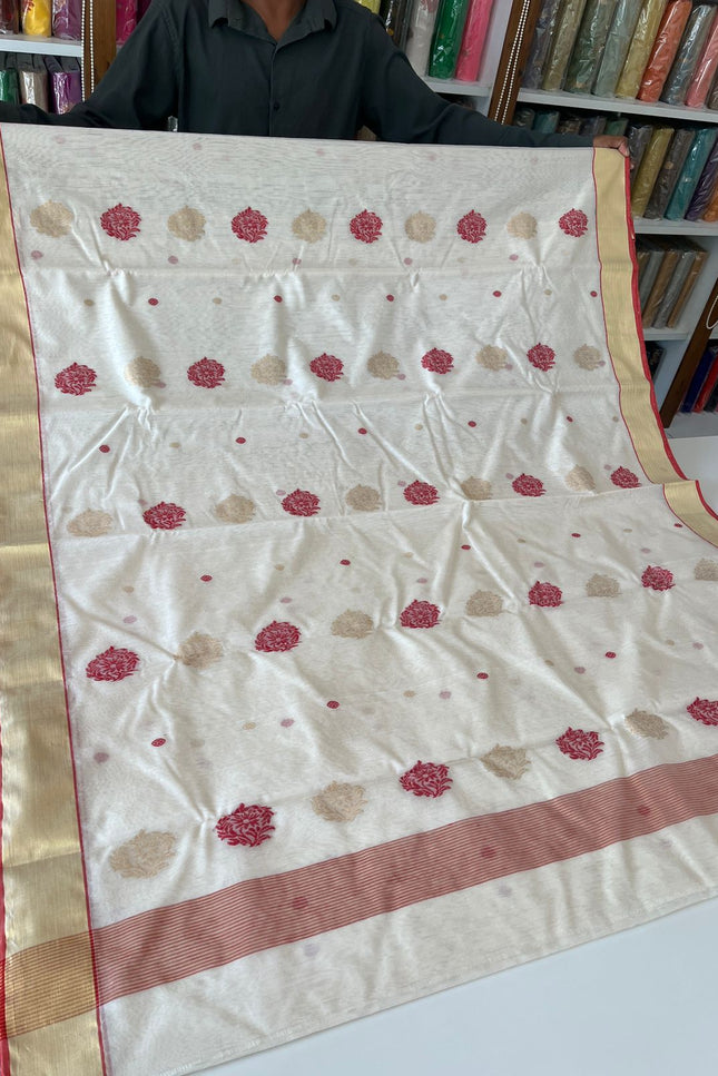 Pure Chanderi Hand Woven Saree | Golden Zari Border & Butis - Rosepetals Luxe