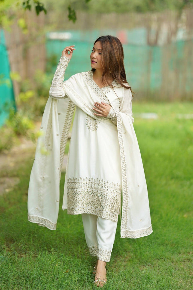 Pure Chinon Silk Embroidered Kurta Pant Set with Dupatta - Rosepetals Luxe