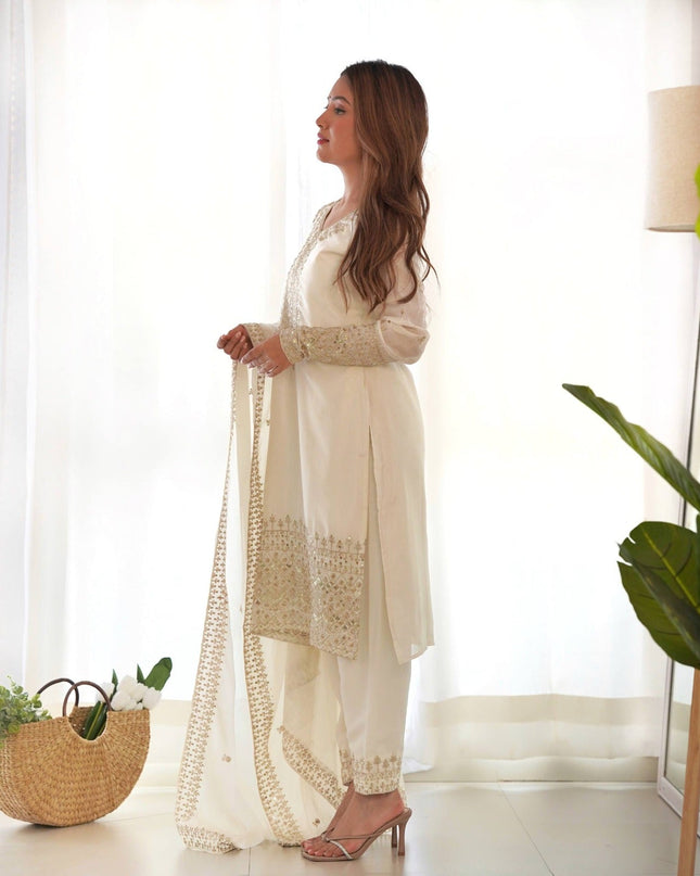 Pure Chinon Silk Embroidered Kurta Pant Set with Dupatta - Rosepetals Luxe