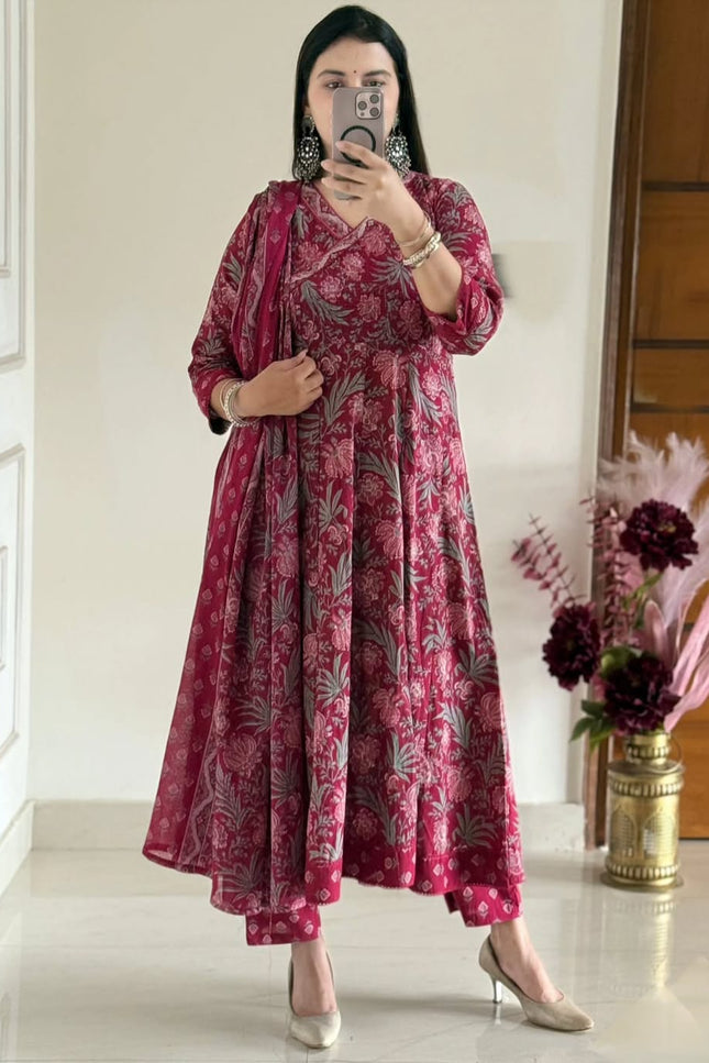 Pure Jaipuri Cotton 60x60 Anarkali Kurti Pant Set with Block Print Dupatta - Rosepetals Luxe