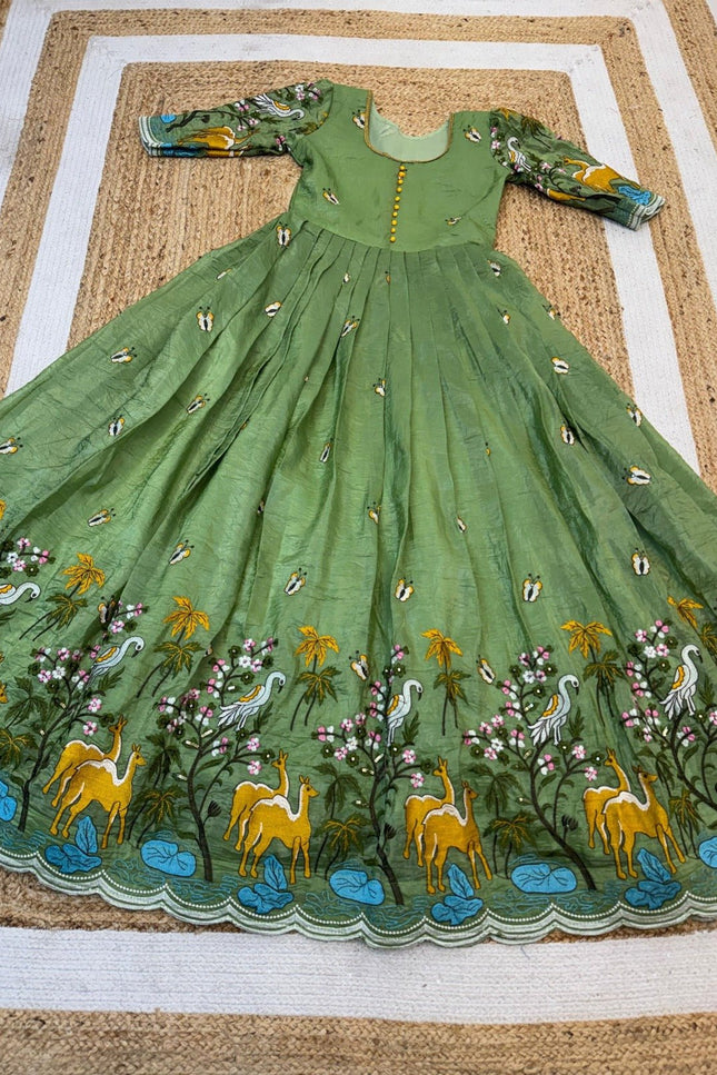 Soft Crush Heritage Embroidery Gown - Rosepetals Luxe