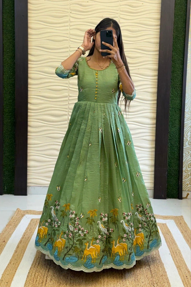 Soft Crush Heritage Embroidery Gown - Rosepetals Luxe