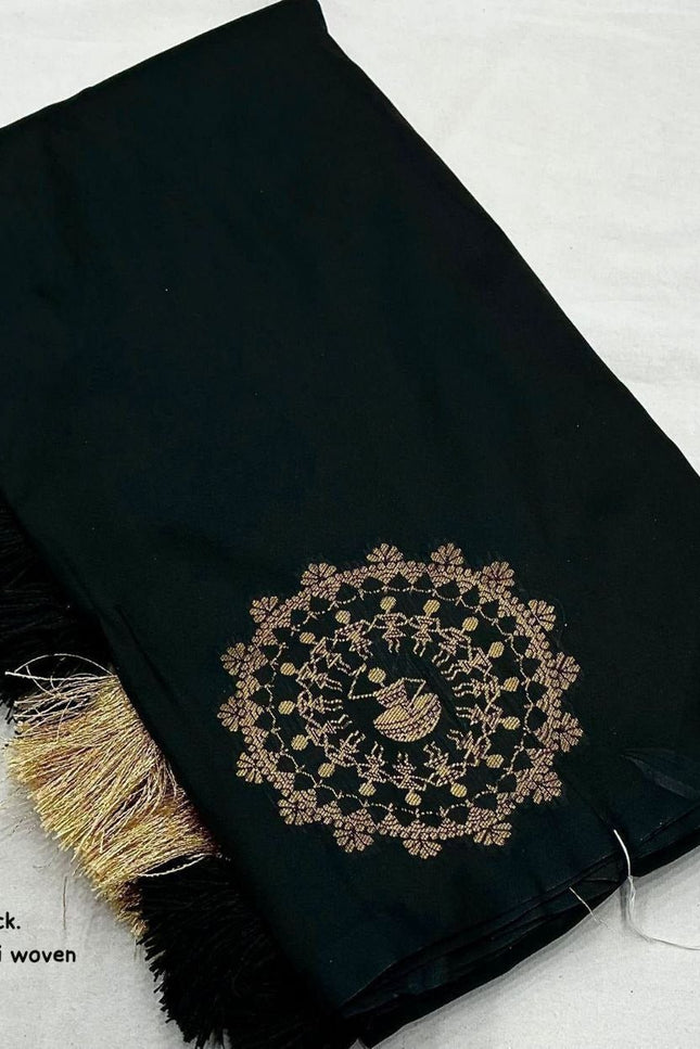 Soft Silk Worli Zari Woven Saree with Rich Pallu & Tassels - Rosepetals Luxe