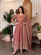 Blush Pink / 38