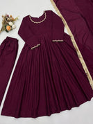 Maroon / M