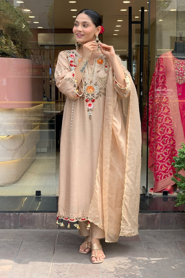 Women’s P.V. Chanderi Kurti Set with Embroidered Dupatta - Rosepetals Luxe